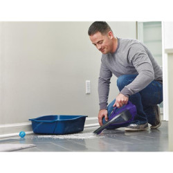 BLACK & DECKER - Aspirateur à main 10,8 V - Dustbuster - Spécial animaux - DVA325JP07