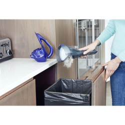 BLACK & DECKER - Aspirateur à main 10,8 V - Dustbuster - Spécial animaux - DVA325JP07